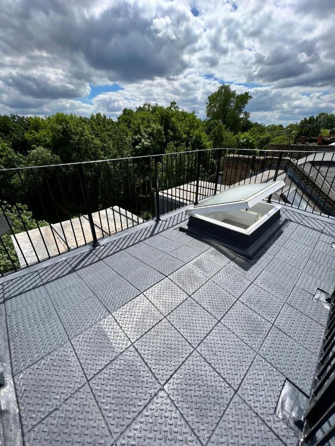Lovely 2 Bedroom Flat With Roof Terrace In London Nw6 Eksteriør bilde